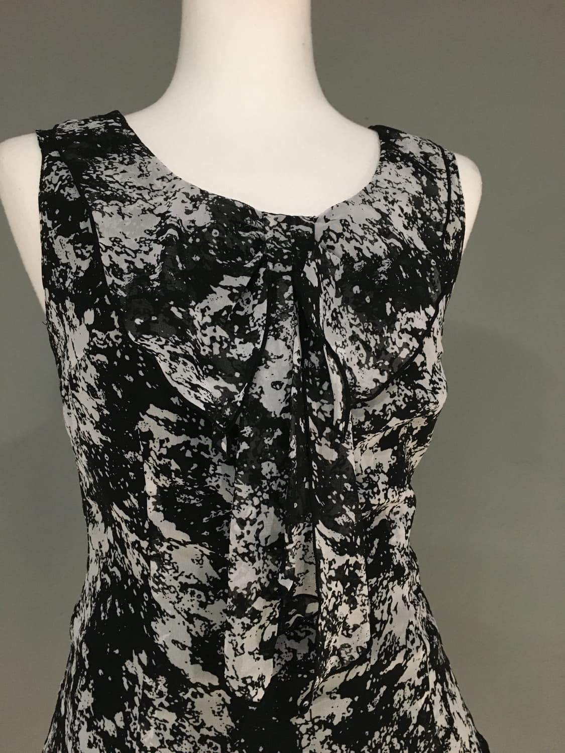 Painting ribbon point sleeveless 상품이미지3