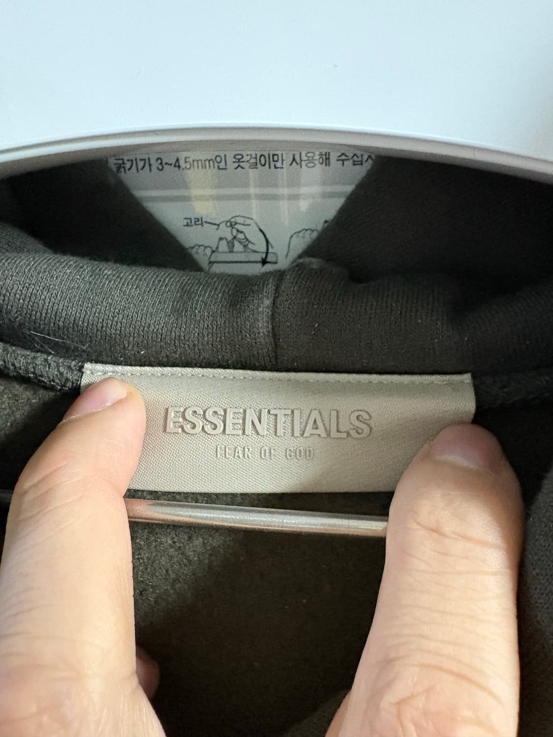 에센셜 피오갓 후드티 상품이미지4