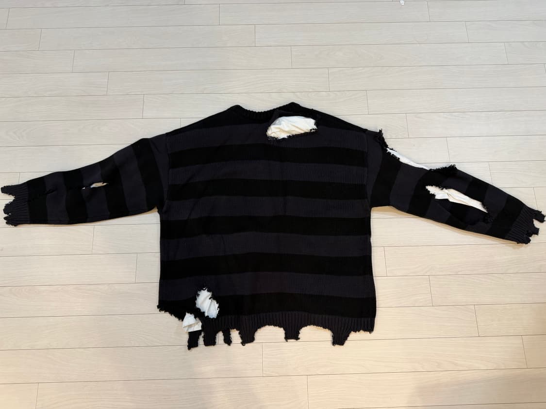 Balenciaga 발렌시아가 디스트로이드 니트 L 상품이미지9