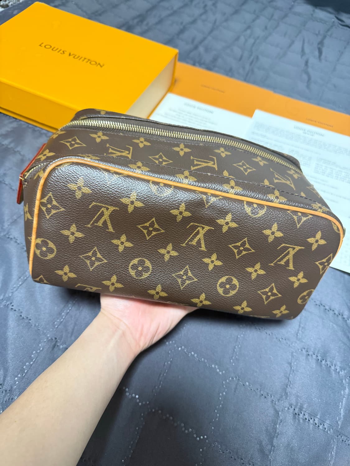 루이비통 이클립스 모노그램 돕키트  상품이미지4