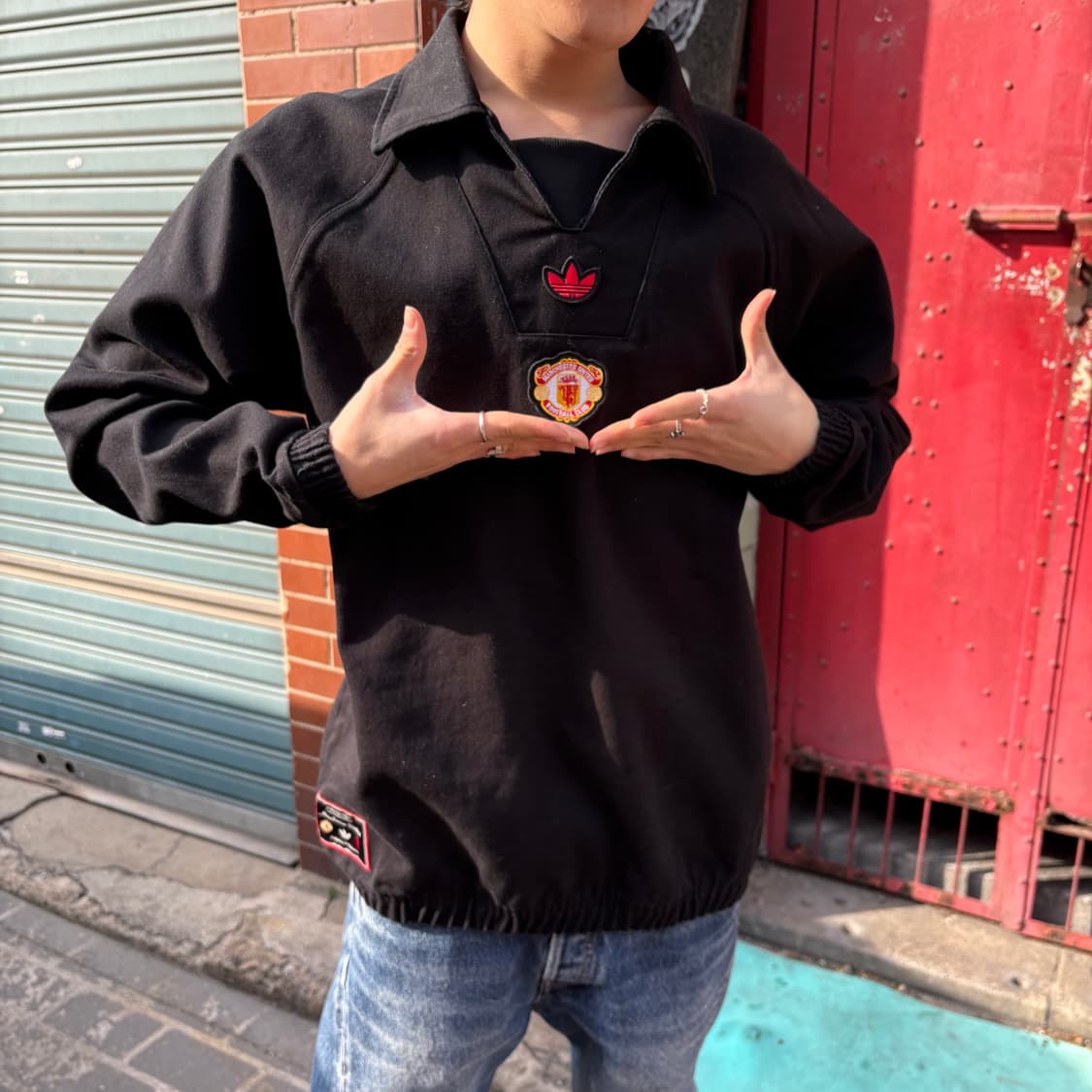 맨체스터 유나이티드 x 아디다스 아이콘 드릴 탑 상품이미지2