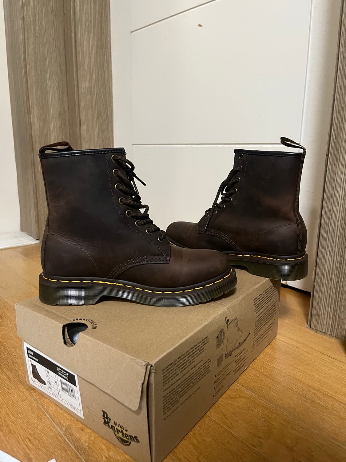 닥터마틴 1460 크레이지호스 UK5 (245-250추천) 상품이미지7