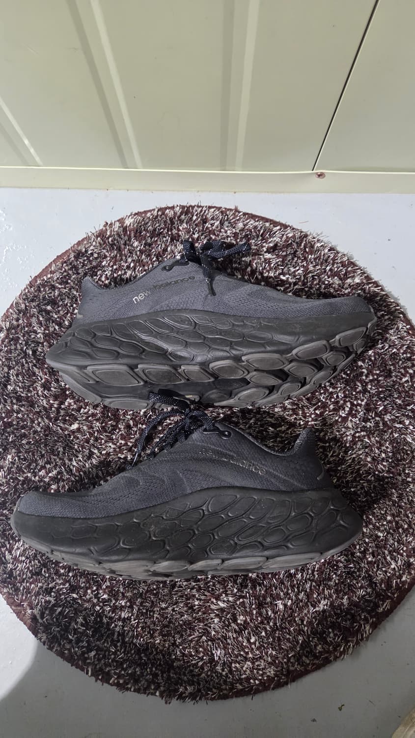 뉴발란스 Fresh Foam More v4 블랙 265mm 상품이미지3