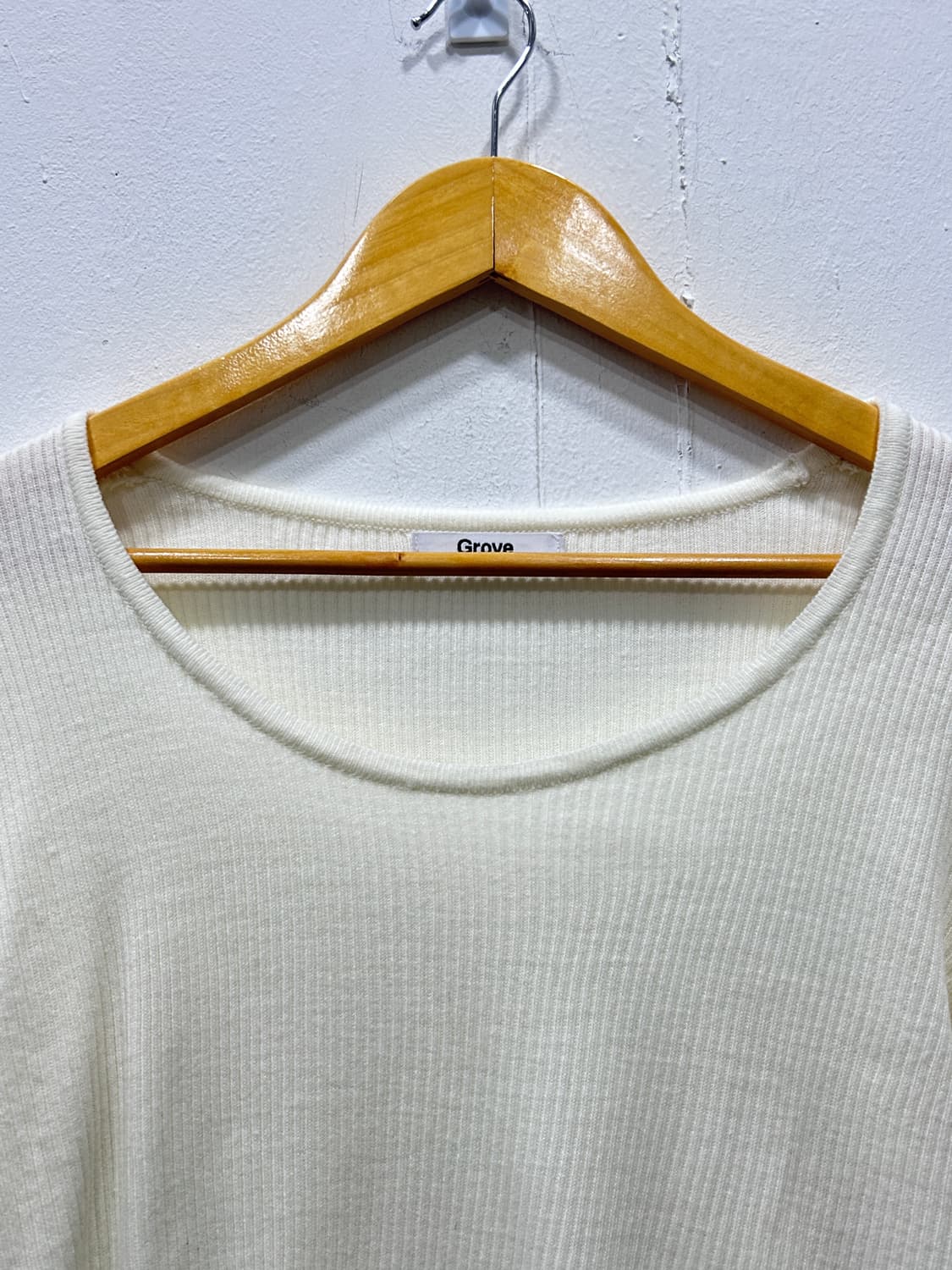 [F] 그로브 아이보리 세미크롭 긴팔 니트 티셔츠 여성 프리사이즈 상품이미지3