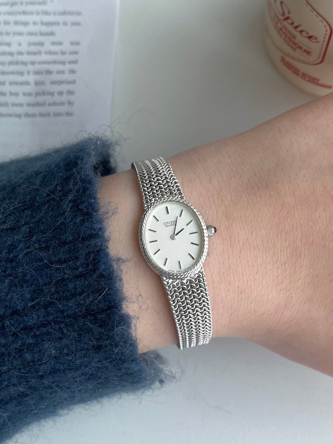 Citizen 시티즌 실버 트위스트 오벌 쿼츠 레이디스 상품이미지5
