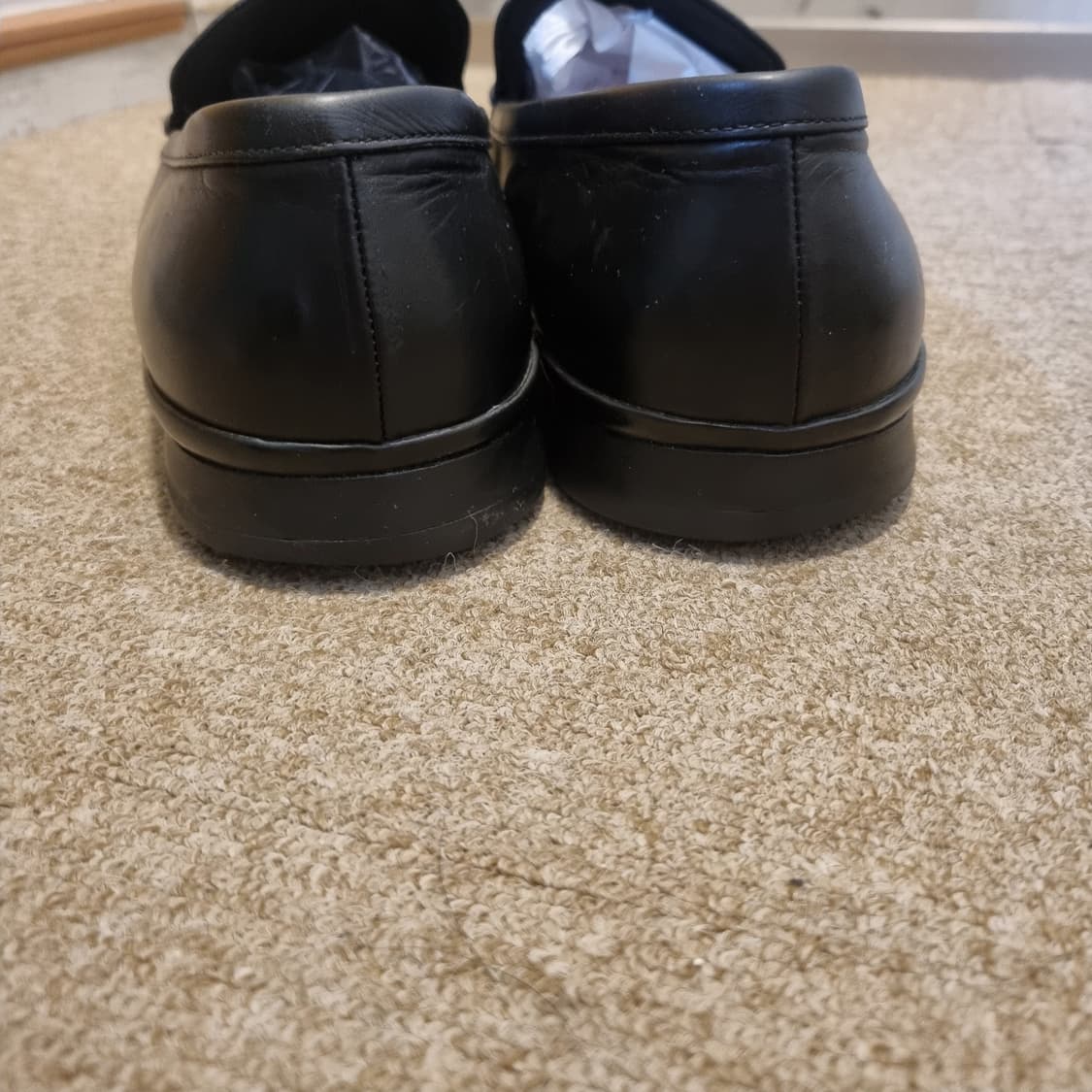 프라다 스퀘어토 로퍼  상품이미지5