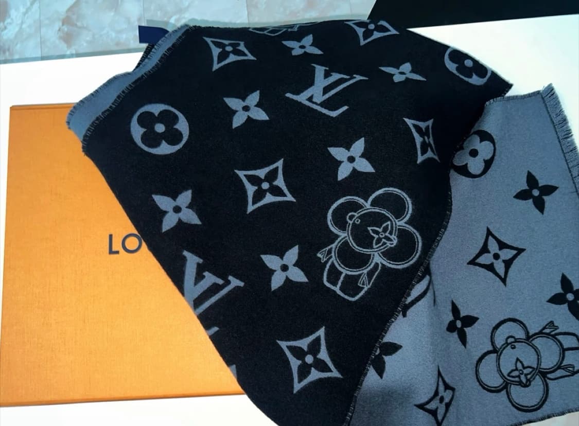새상품 정품 루이비통 모노그램 비비엔 머플러 스카프 상품이미지1