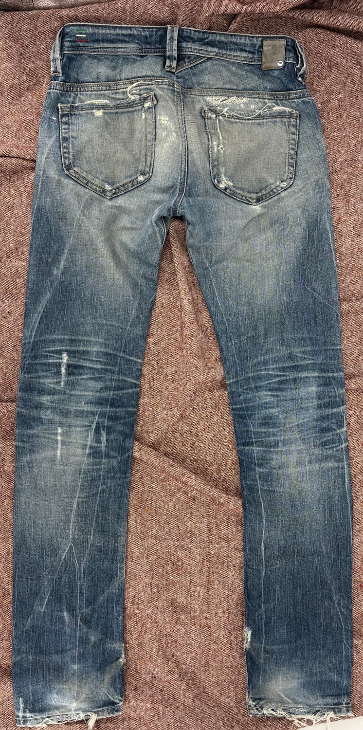 🌀 DIESEL 디젤 THANAZ 워싱 데님진 (W28 L32) 상품이미지2