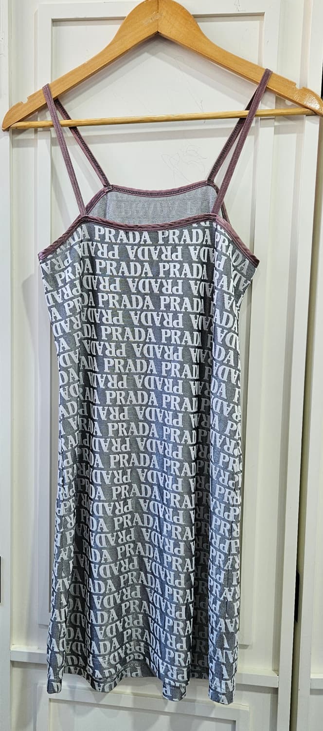 프라다(PRADA) 로고매니아 Y2K 슬립 원피스 상품이미지4