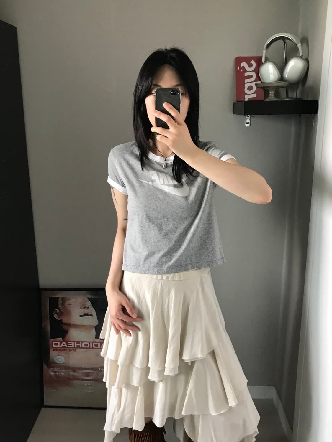 나이키 중앙 스펠아웃 그레이 크롭 링거티 상품이미지2