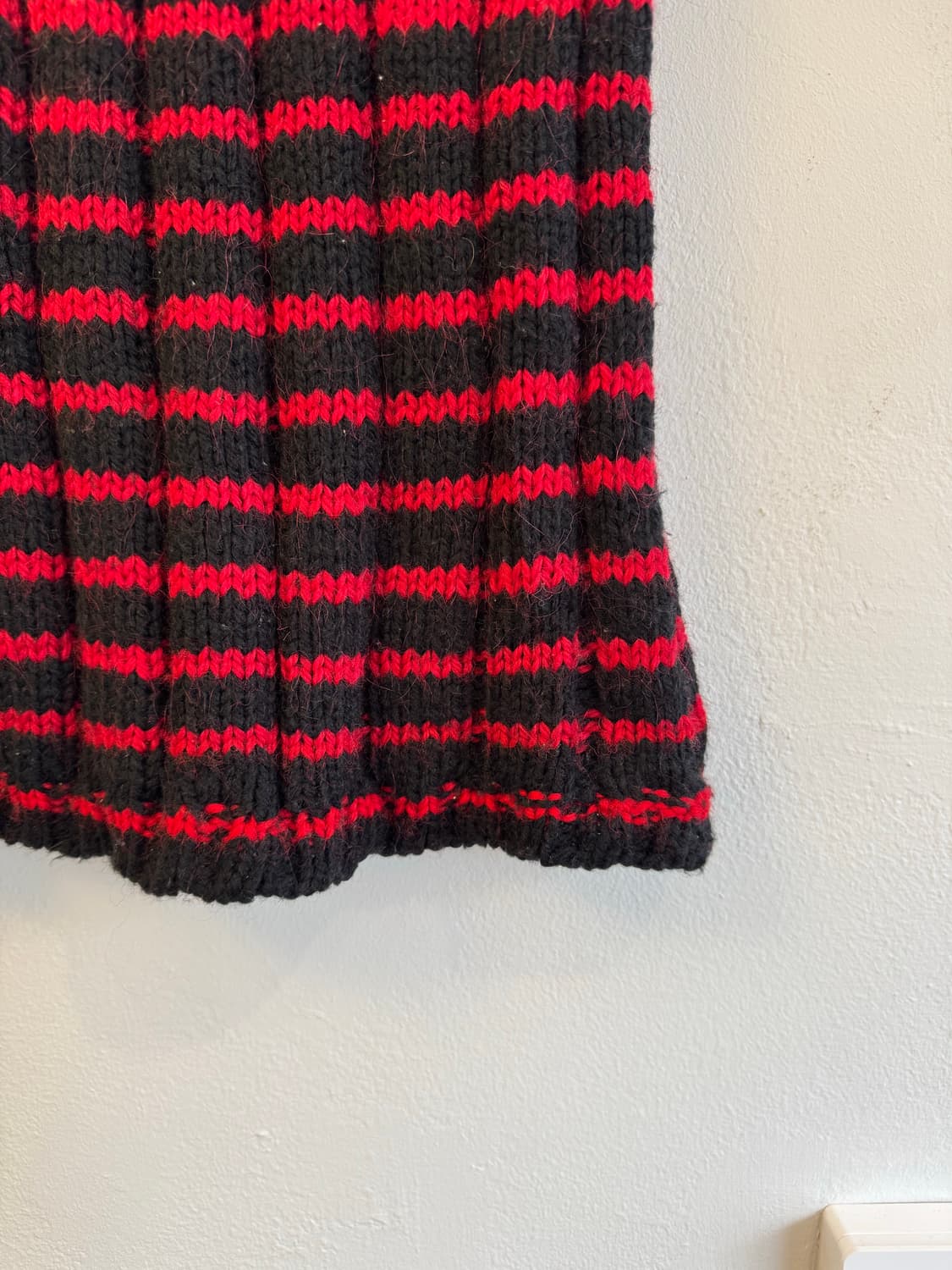 레드&블랙 스트라이프 터틀넥 베스트 상품이미지5