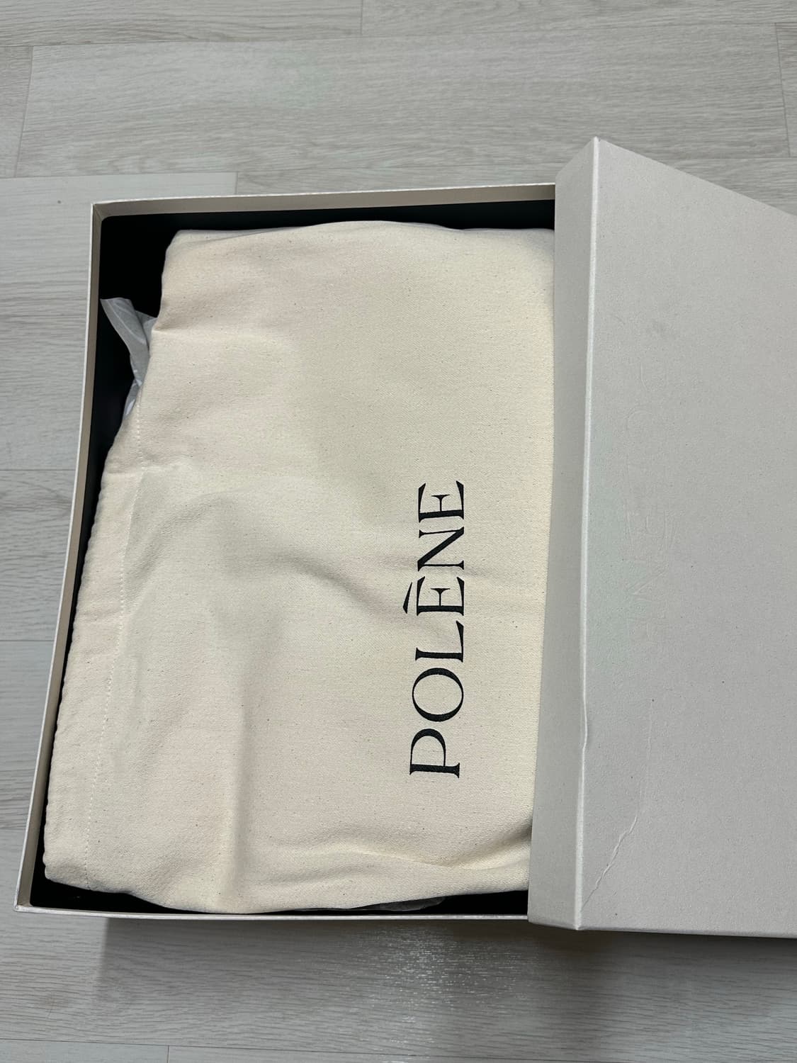 (*풀박 미착용 새제품)폴렌느 시미백 카멜색상 팝니다 상품이미지5