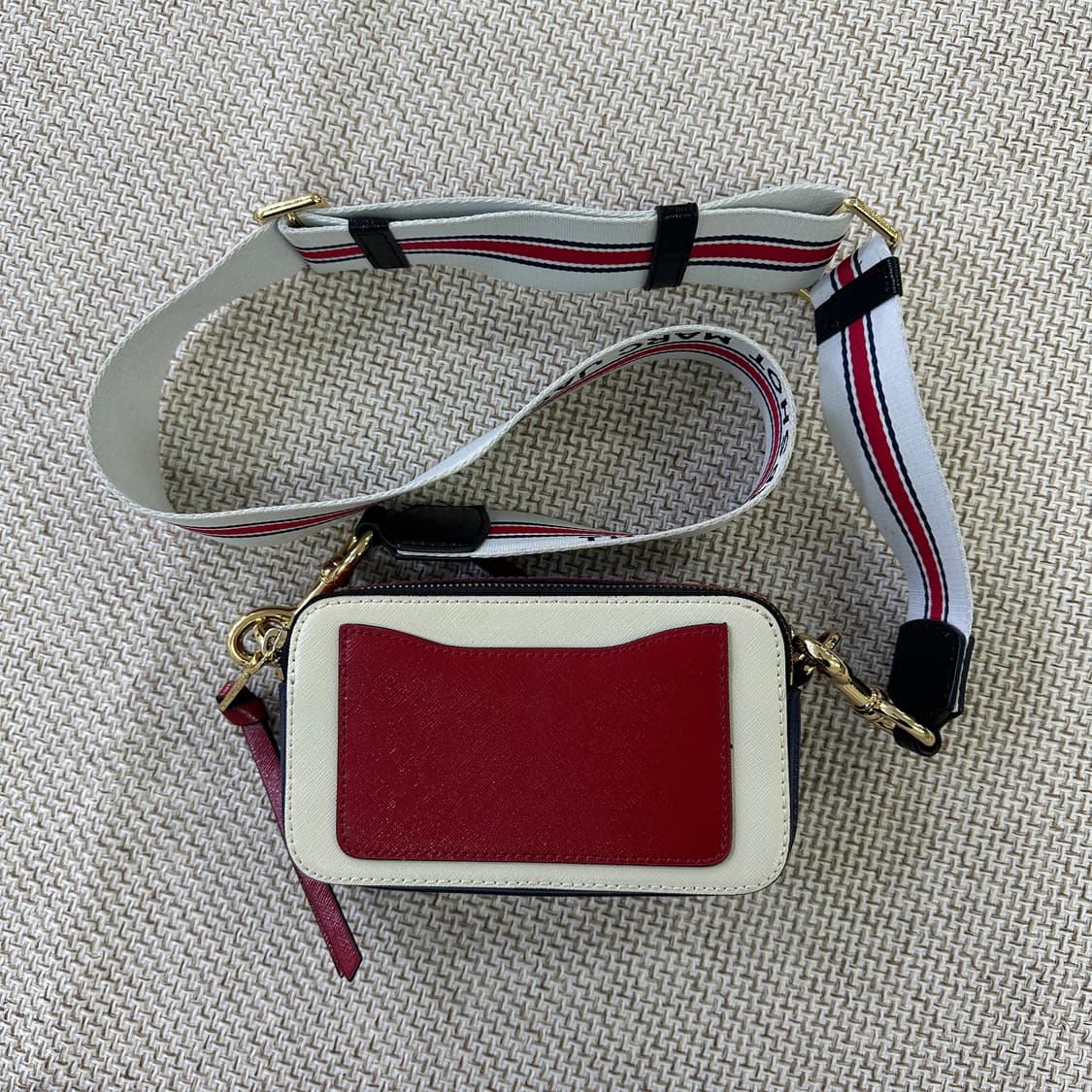 실측확인 마크제이콥스 카메라백 0409D 상품이미지2