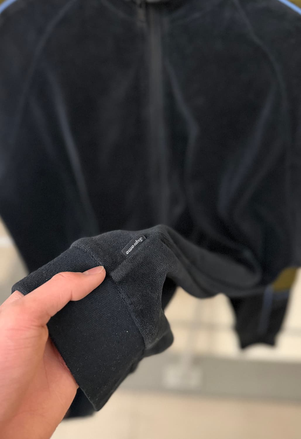 슈프림 [정품] 벨벳 (시세 30만) 트렉 자수 자켓 L(100ㅡ105) 상품이미지8