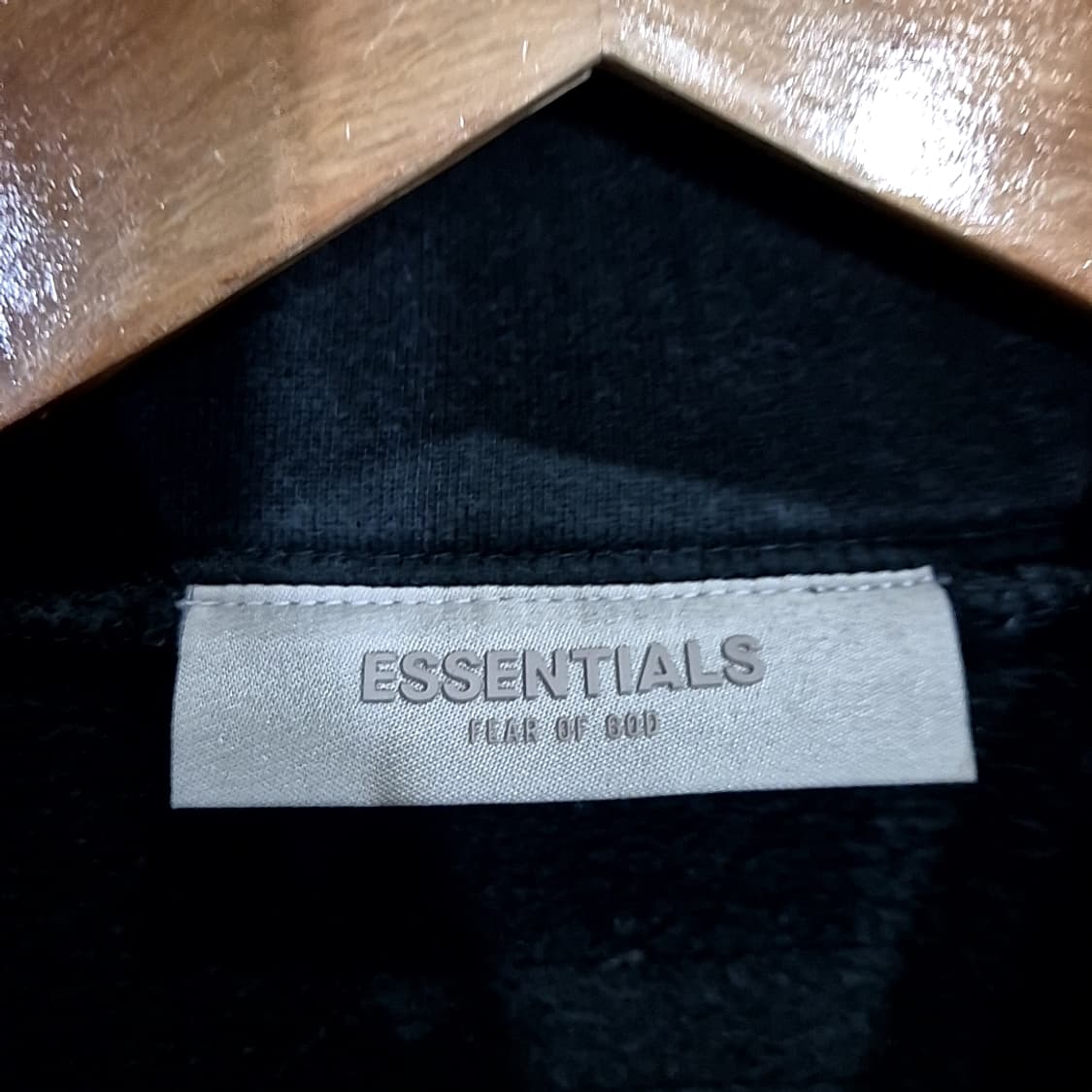 Fear of god 피어오브갓 에센셜 모크넥 맨투맨 상품이미지4