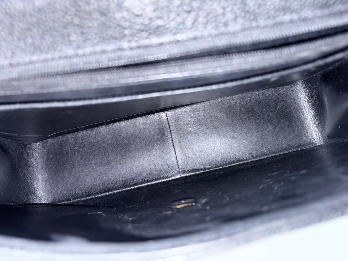 샤넬 클래식 캐비어 점보 숄더백 상품이미지10