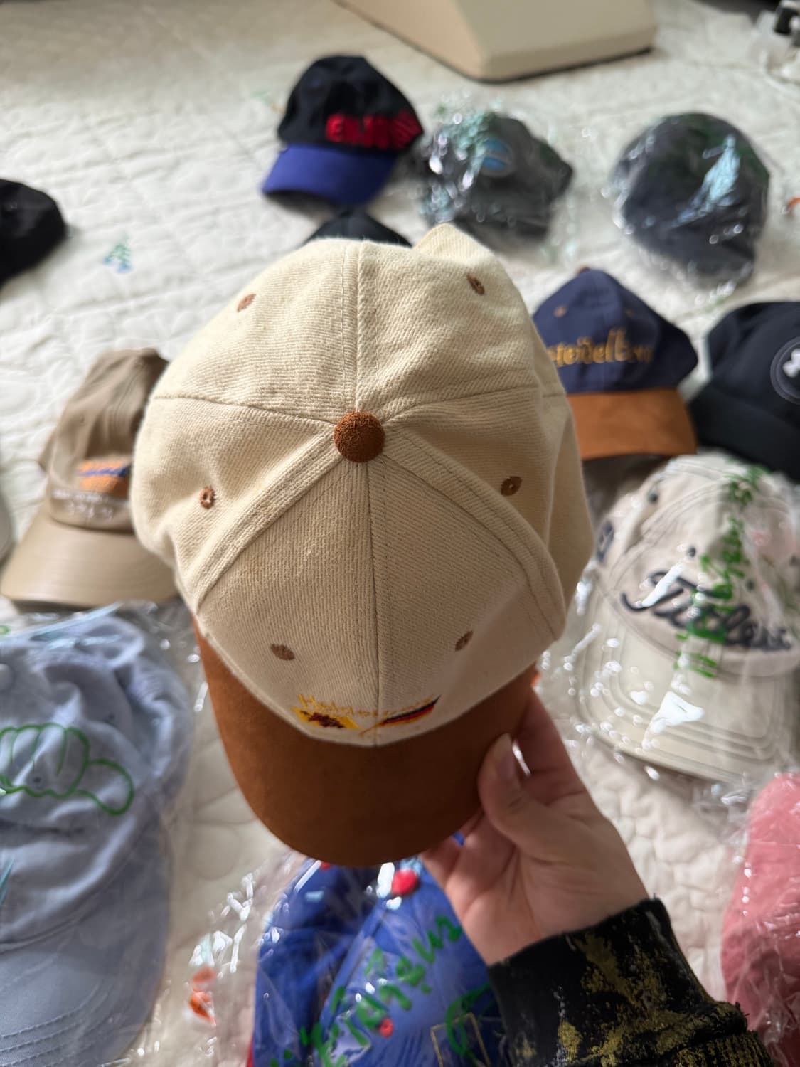 17번) 해외바잉 or 국내매장구매 모자들 볼캡, 헌팅캡, 이어플랩캡 등 상품이미지3