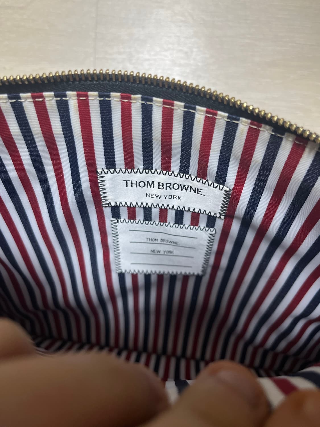 루이비통 쉐도우 오거 나이저 카드지갑 + 톰브라운 블랙가죽 클러치 상품이미지6