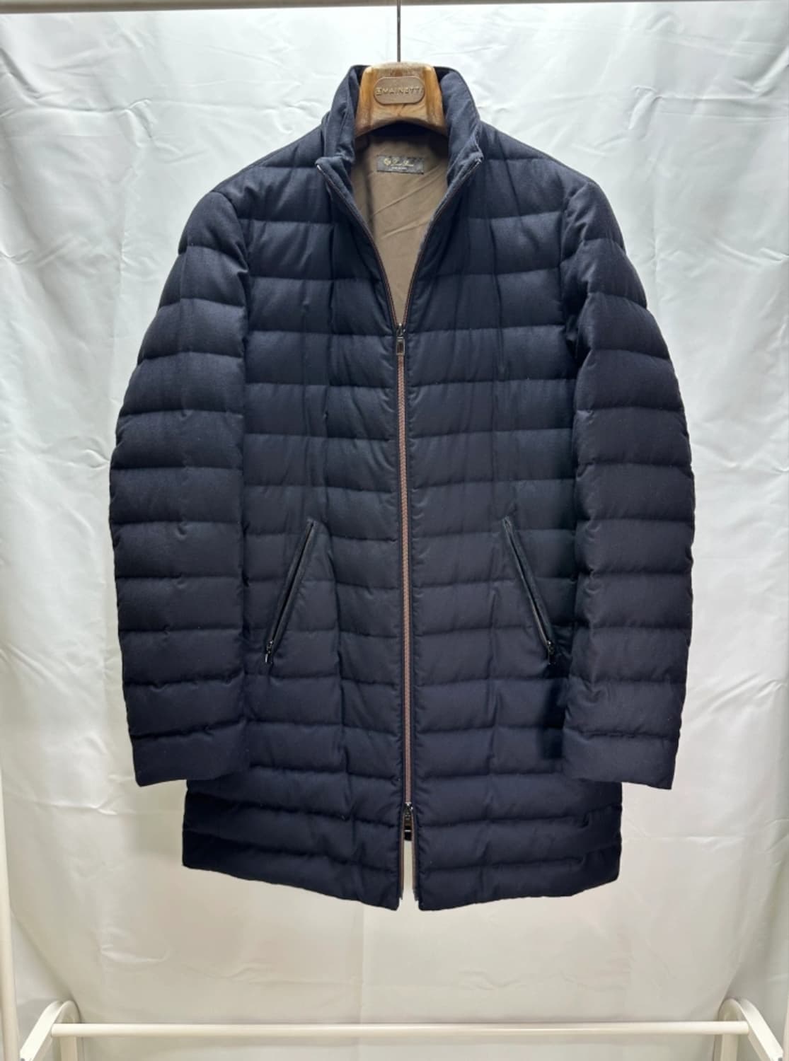 로로피아나 구스다운 울 롱패딩 M사이즈(100~105) 민트급 판매 상품이미지2