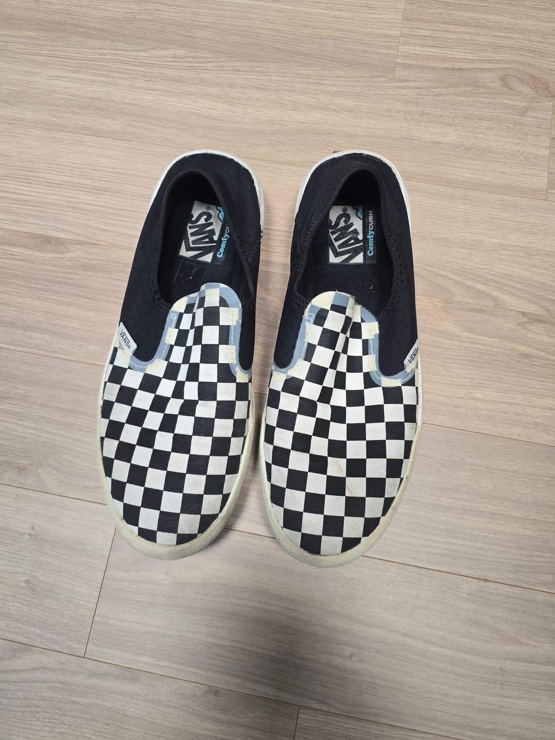 반스 컴피쿠시 원 블랙 270 상품이미지1