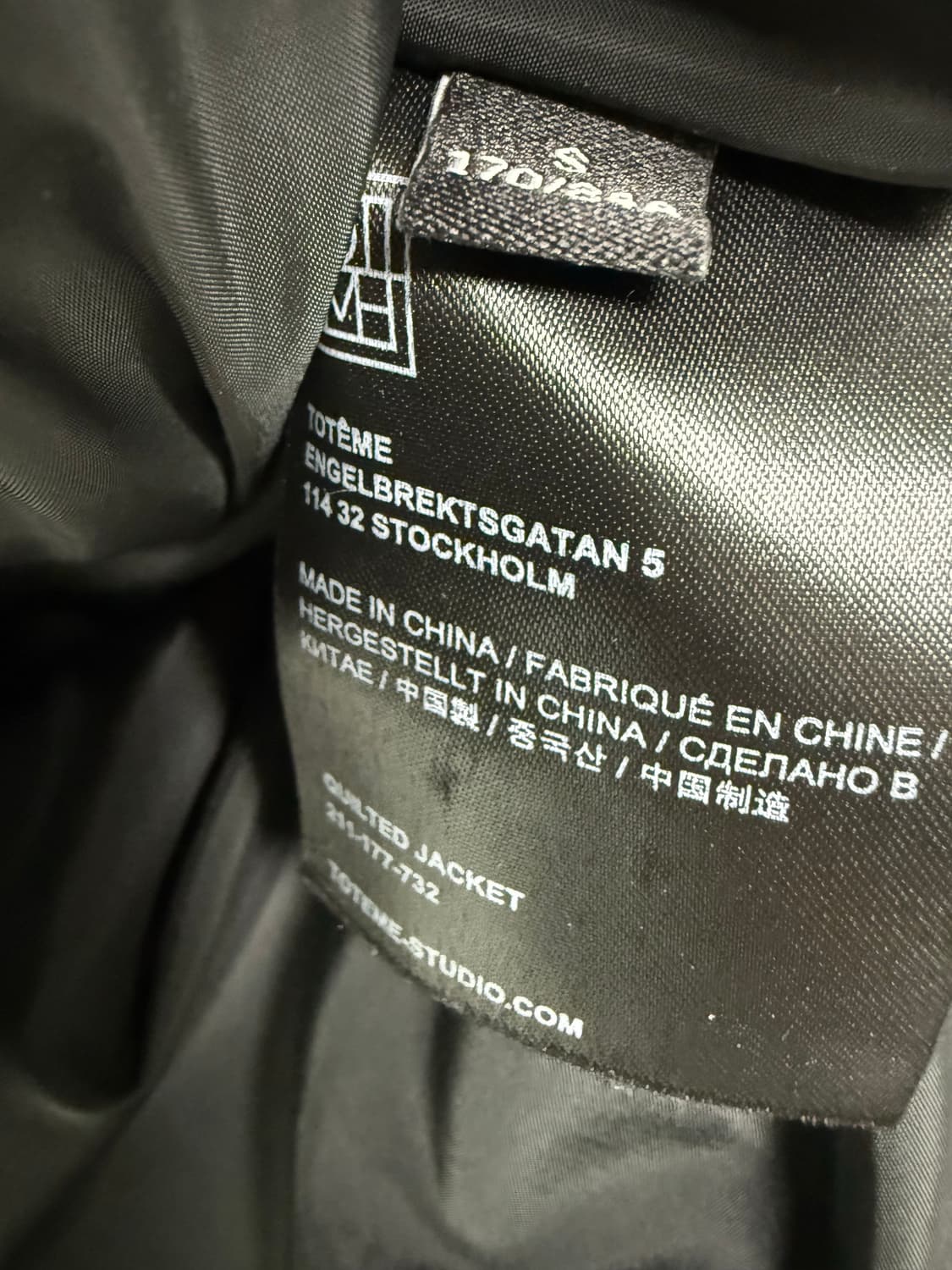 토템 퀼팅 패딩 상품이미지3