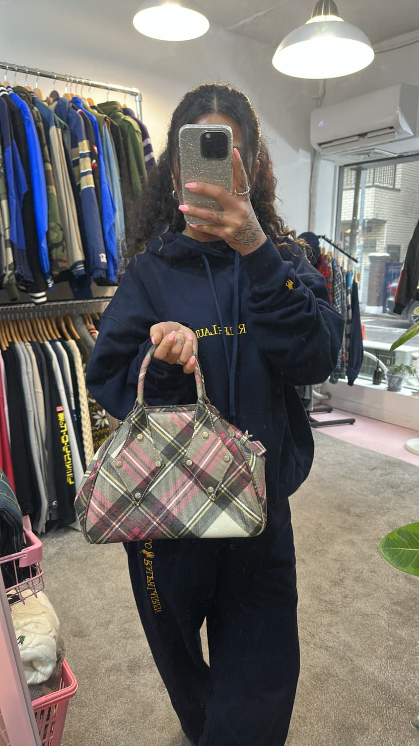 비비안웨스트우드 더비 타탄 야스민 토트백S 상품이미지2