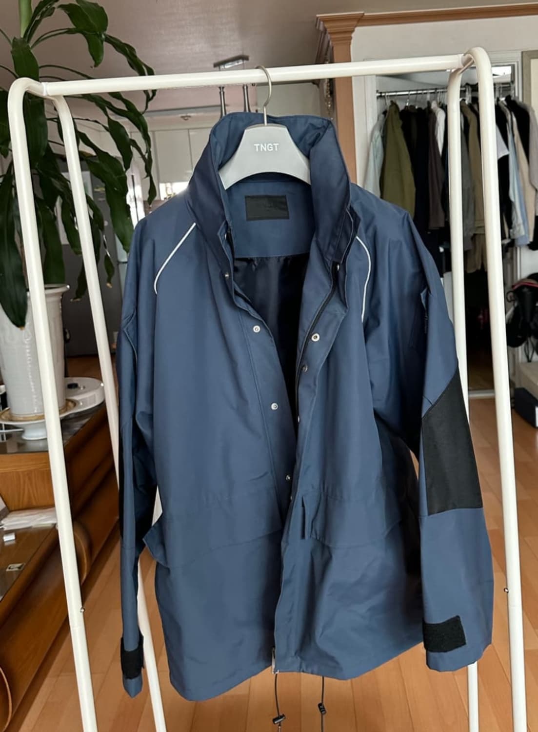 mngu 엠엔지유 쉘파카 상품이미지1