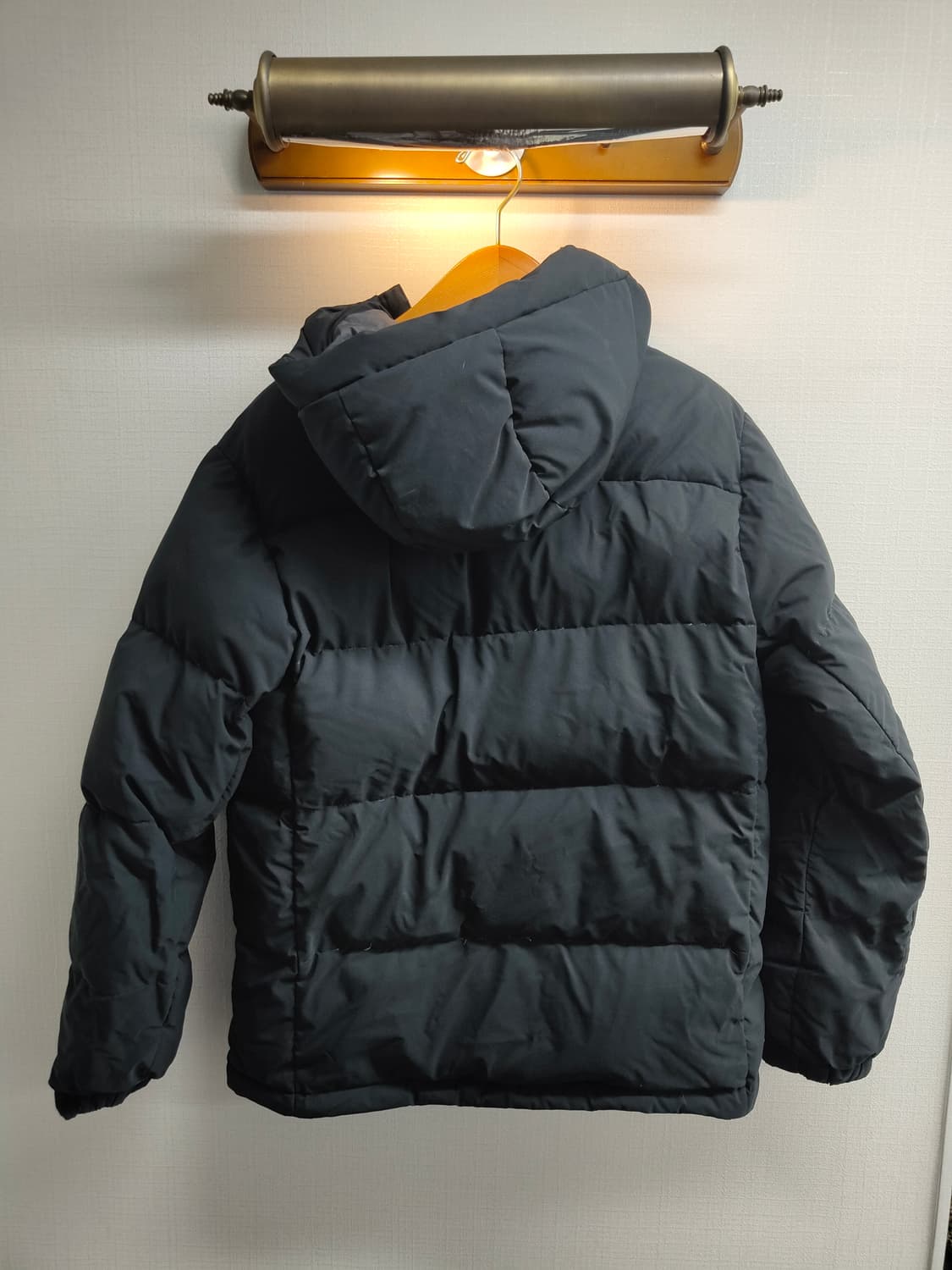 L) 아디다스 TERREX 터렉스 익스플로러 다운 패딩 팝니다 상품이미지2