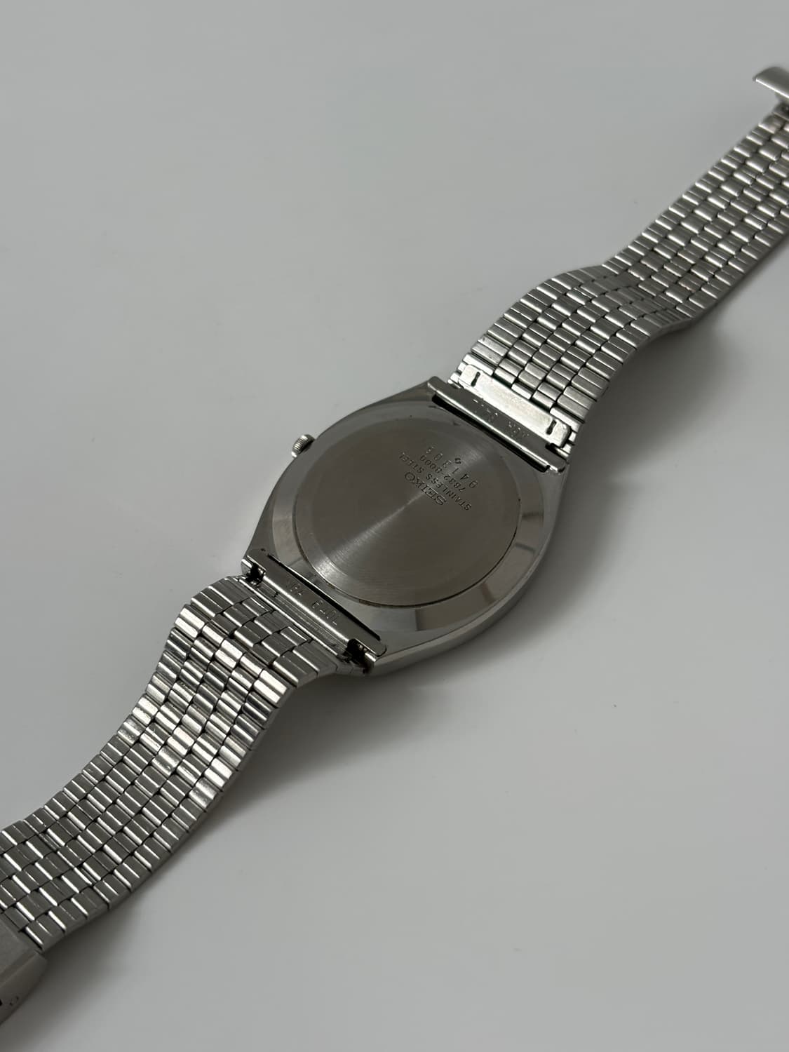 1980s Emblem Grey Dial Silver Quartz  상품이미지9