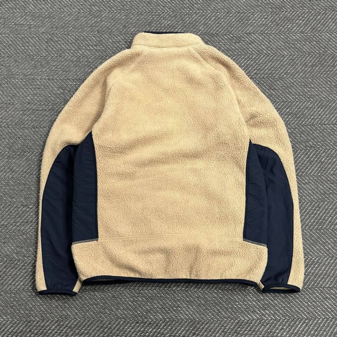 뉴에라 플리스 집업 V0534 상품이미지2