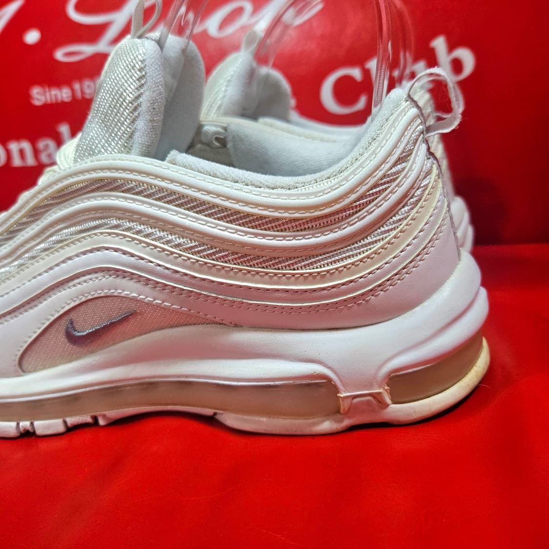 나이키(Nike) 에어맥스 97 트리플 화이트 255size 상품이미지2