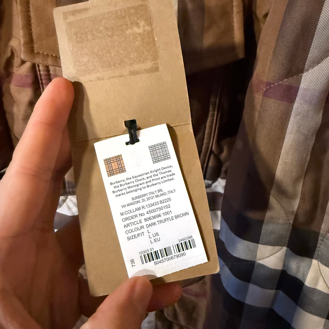 버버리 24 F/w 리버서블 퀼팅 패딩 자켓  상품이미지10