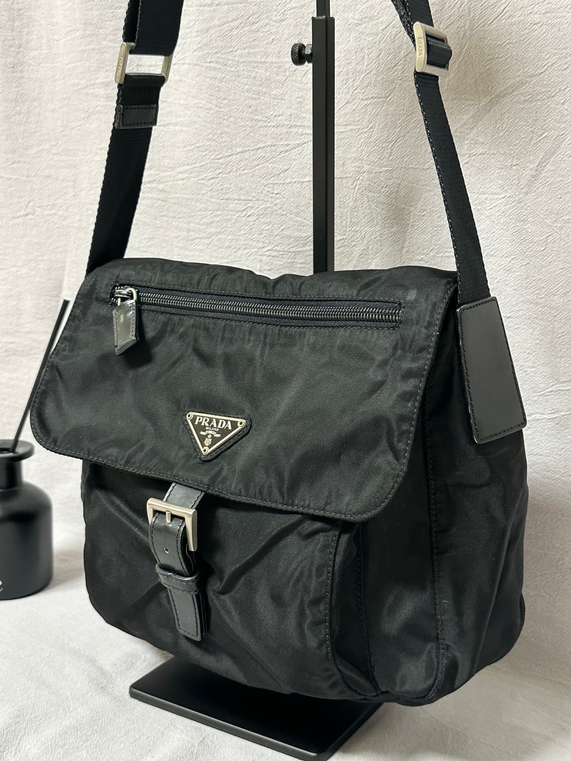 (A급)프라다 버클 크로스백 나일론 테수토 포코노 주우재백 상품이미지5