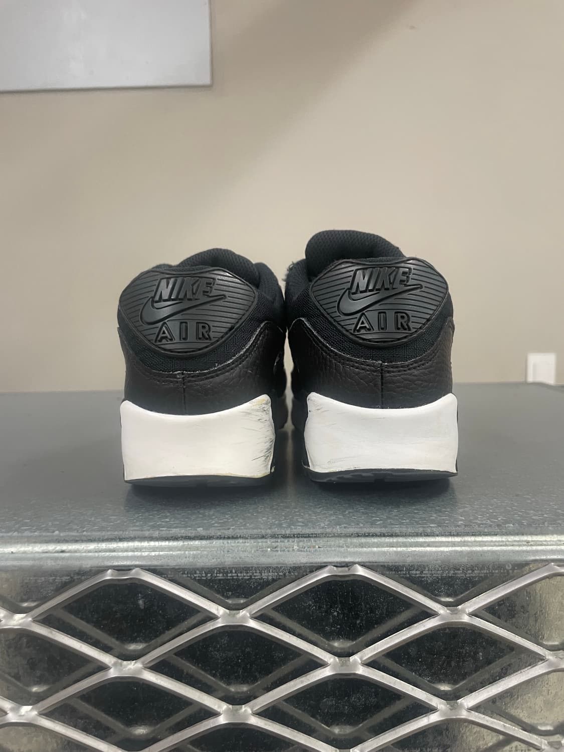 나이키 에어맥스 90 LTR 블랙 화이트 230 상품이미지3