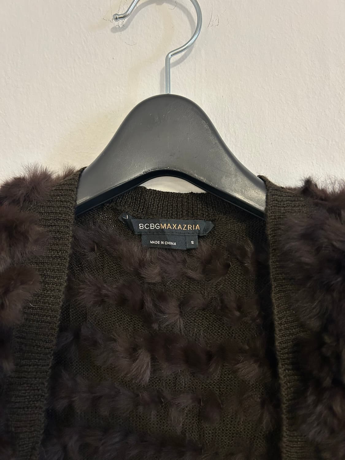 BCBGMAXAZRIA 래빗 퍼 니트 베스트 상품이미지2