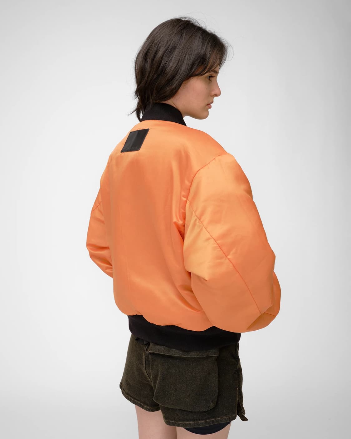 로딩룸 vera bomber jacket 상품이미지3