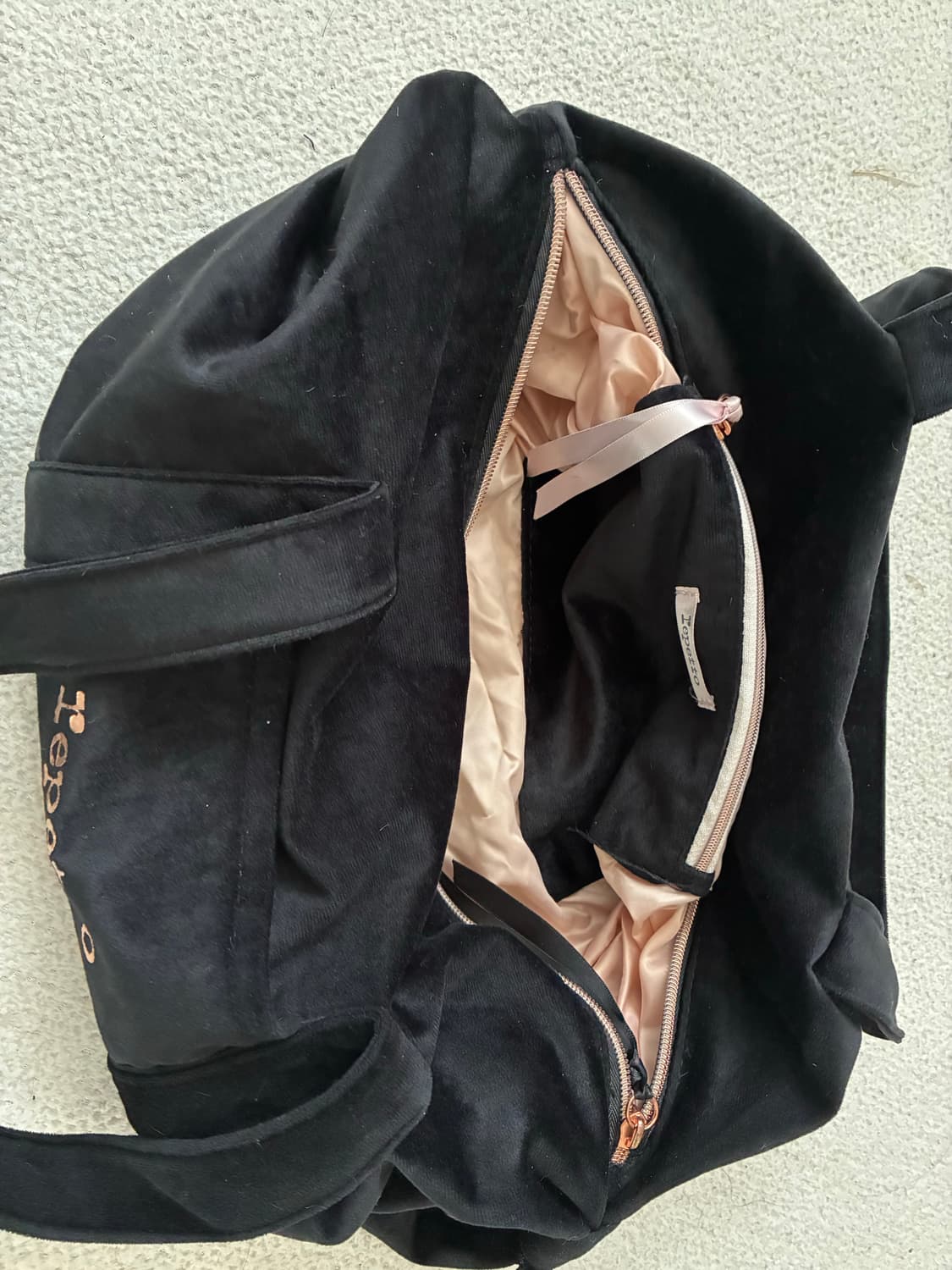 레페토 글라이드 미디엄 벨벳 상품이미지3