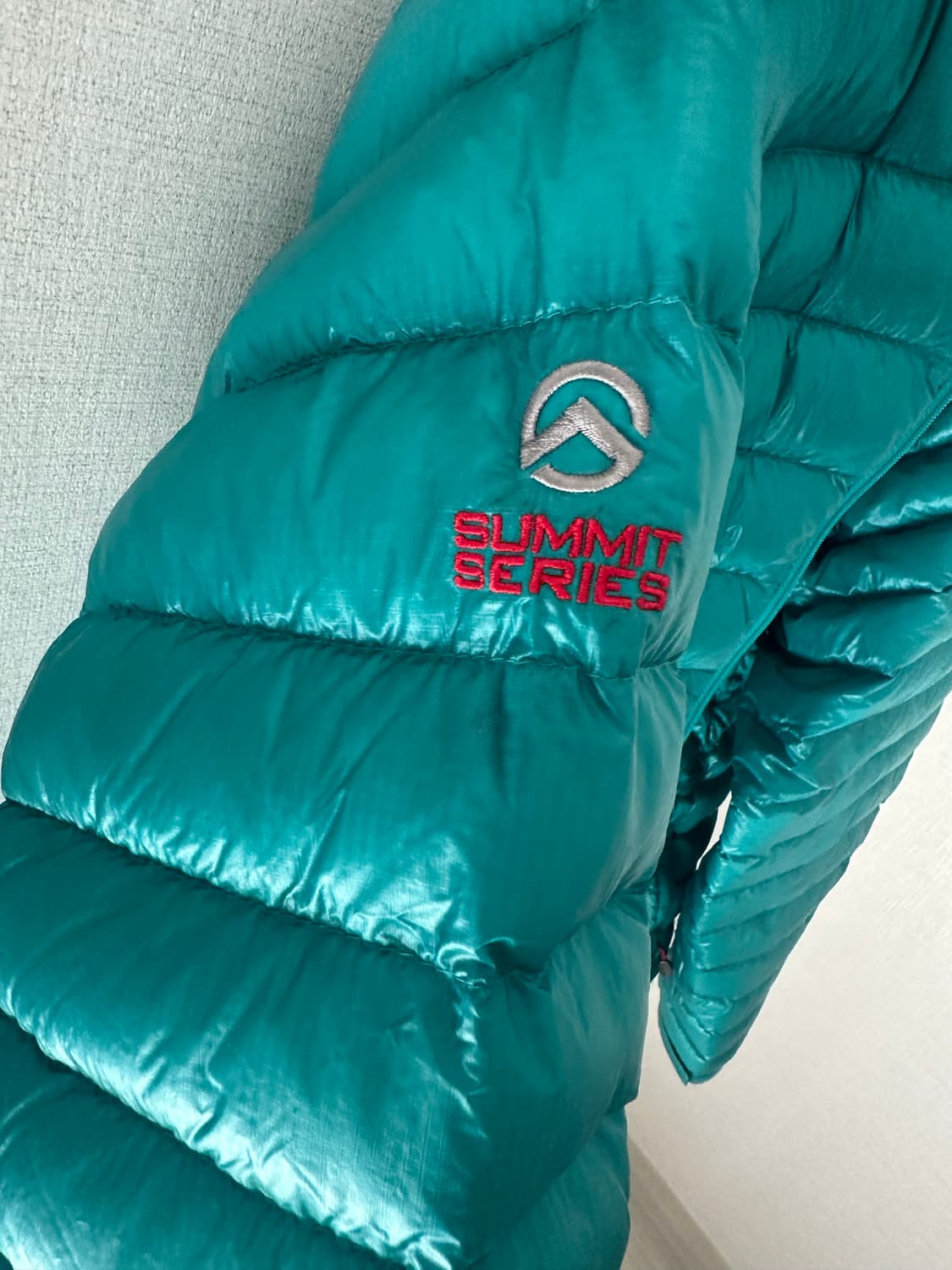 노스페이스 빈티지 아콘 아쿠아 다운 경량패딩 상품이미지2
