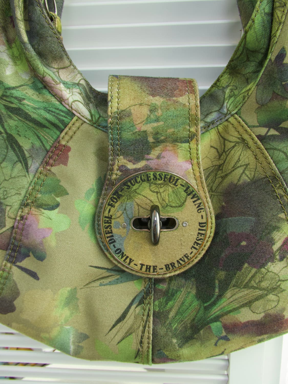 Diesel 디젤 보테니컬 숄더백 상품이미지5