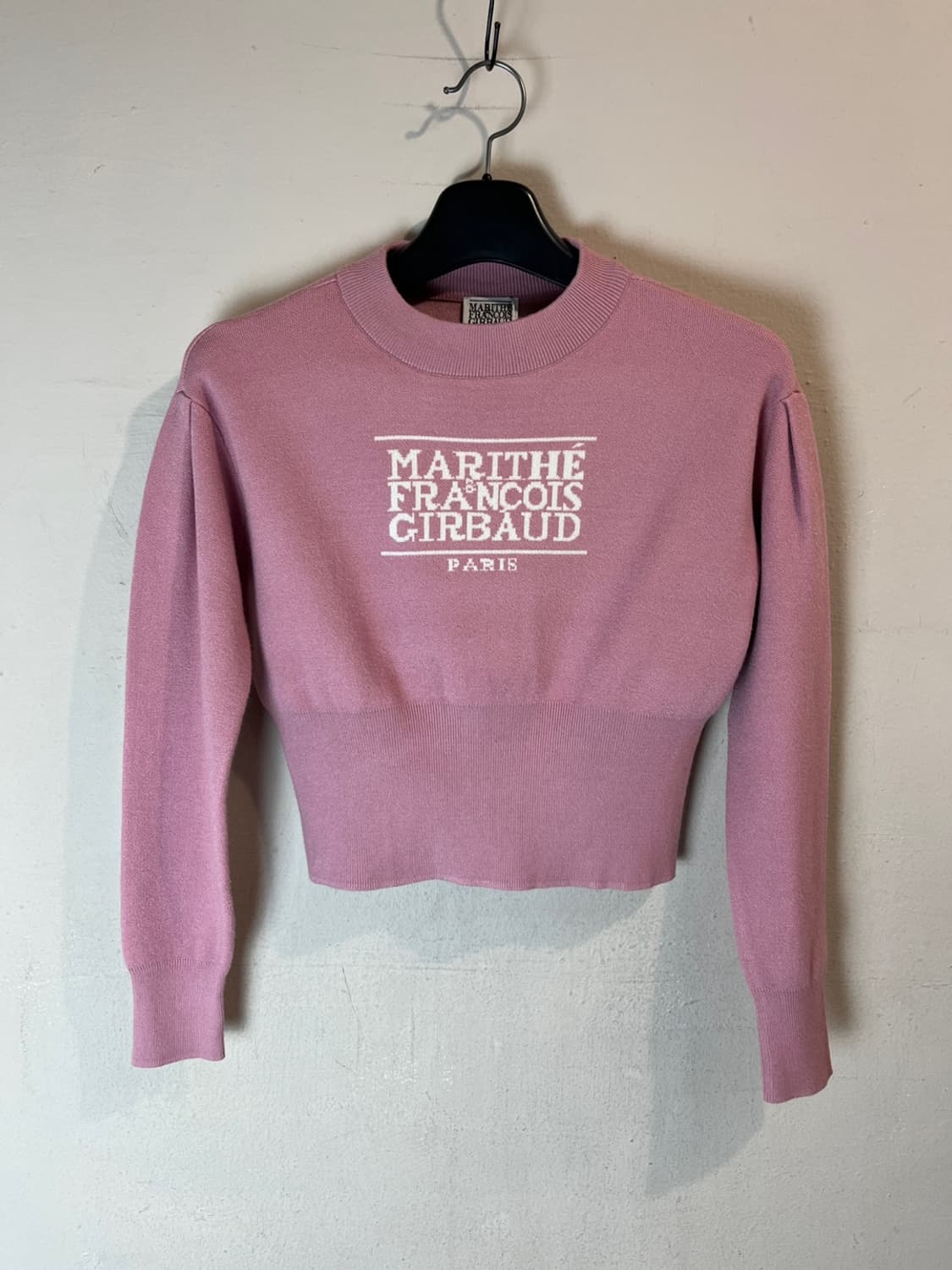 마리떼 크롭 스웨터 상품이미지1