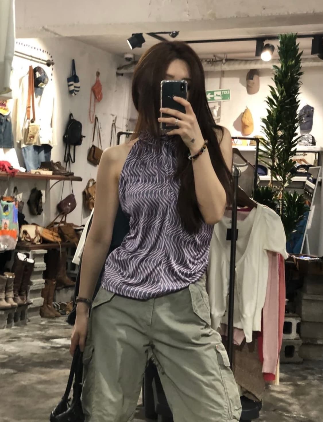 [2376] Halterneck sleeveless blouse 상품이미지1