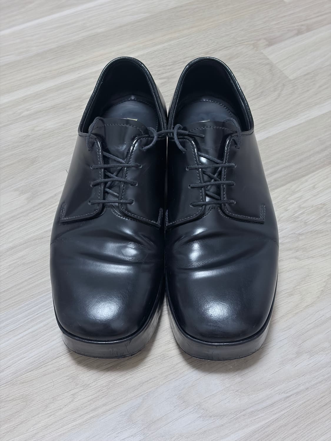 프라다 브러쉬드 레더 레이스 더비 슈즈 255~260 상품이미지2