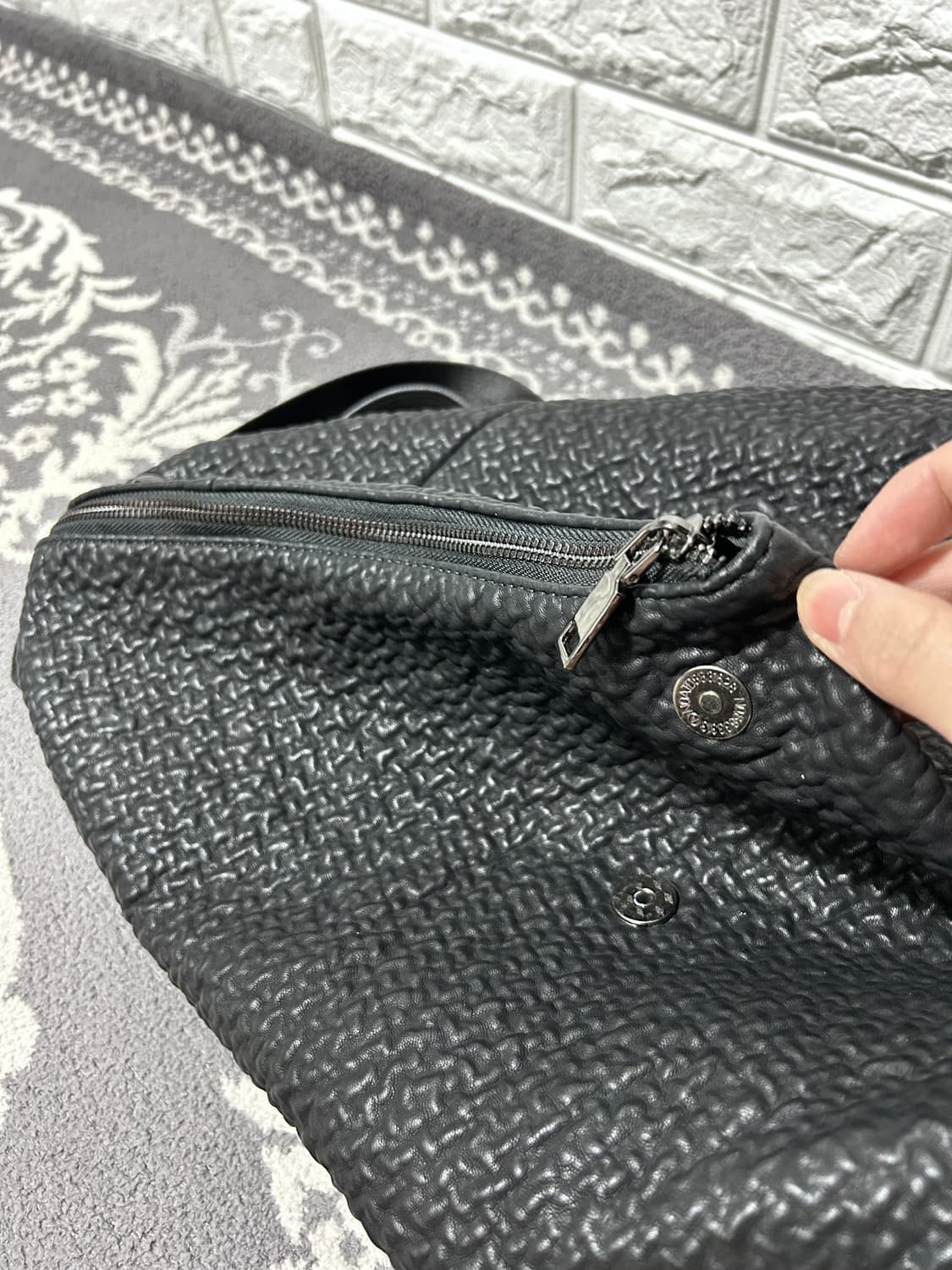 Transform Structured Pyramid  Bag  상품이미지3