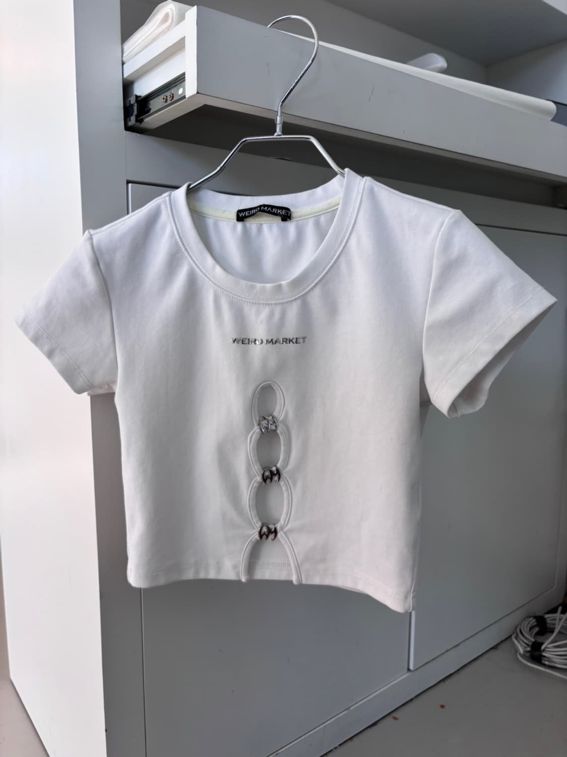 (New)Weird Market Crop T 상품이미지1