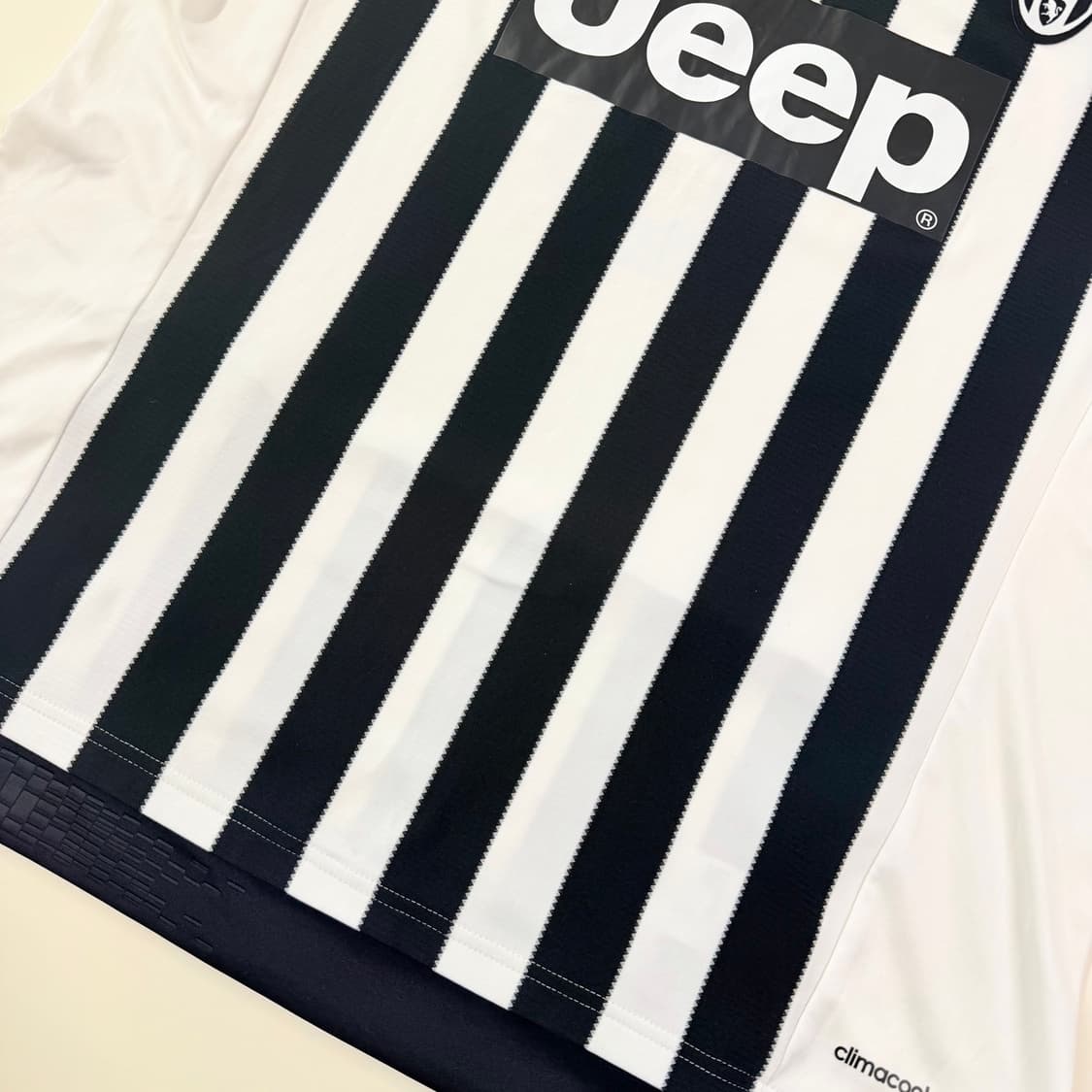 15-16 유벤투스 홈 마르키시오 유니폼 상품이미지9