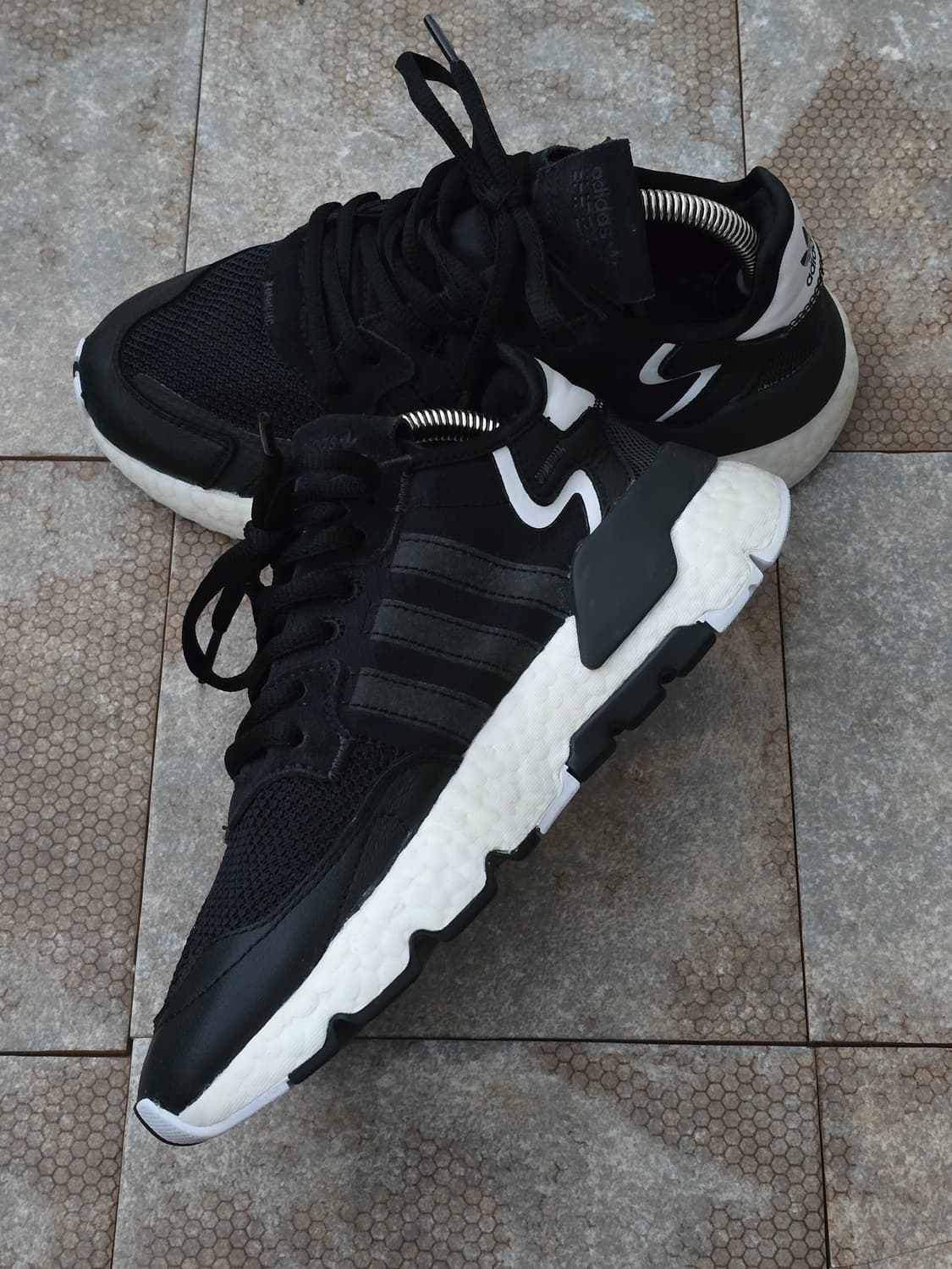 (225)아디다스 나이트 조거 블랙 카본  상품이미지5