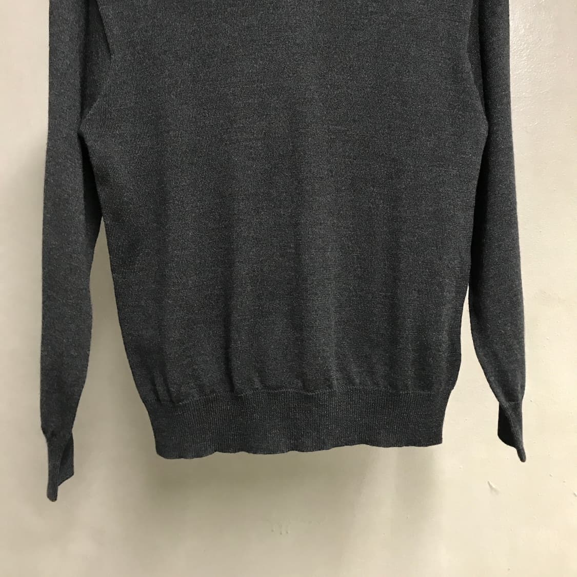 폴로 랄프로렌 브이넥 니트 차콜 M 상품이미지3