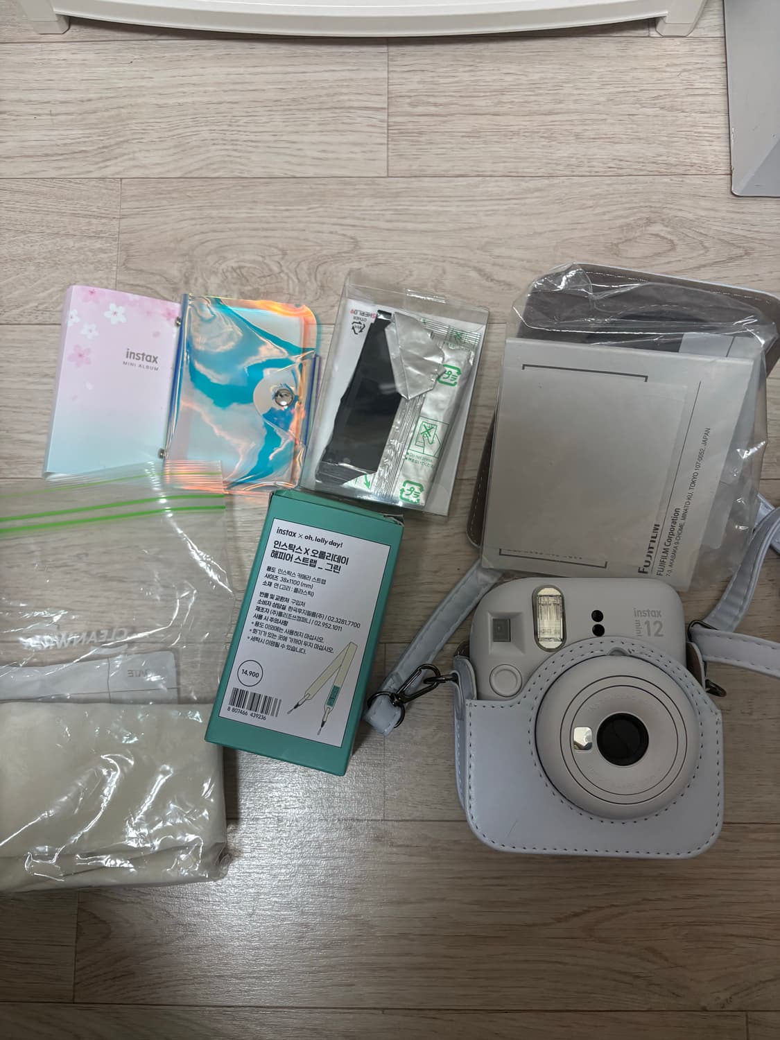 후지필름 인스탁스 미니12 화이트 상품이미지1