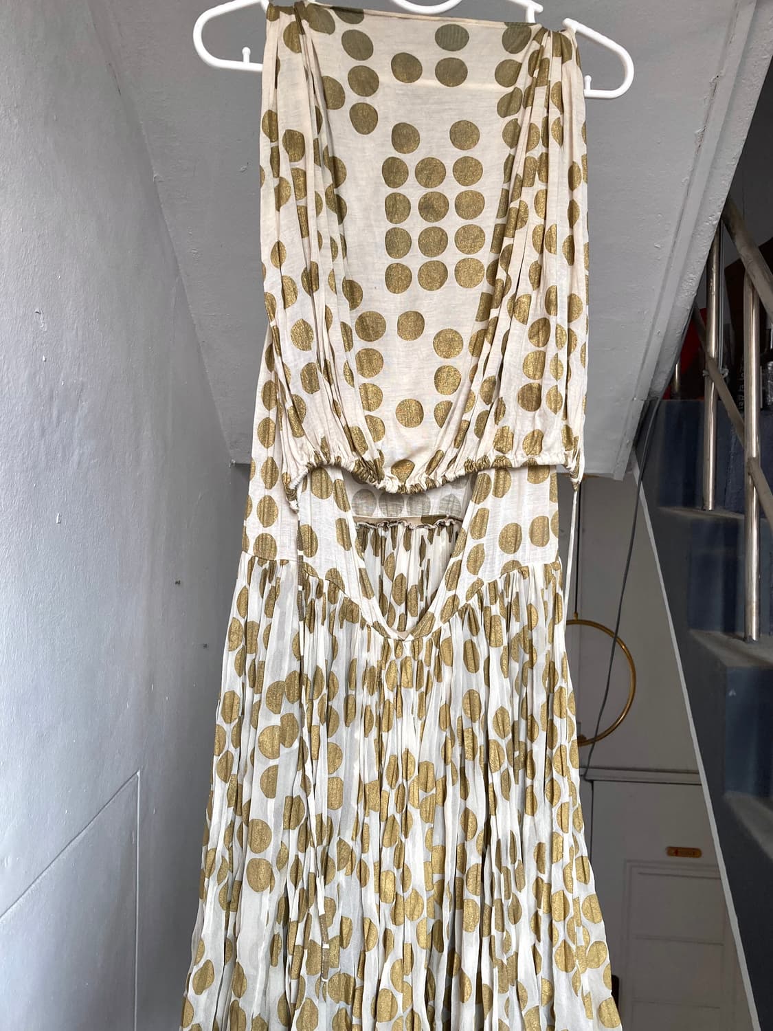 실크 100% 베이지 도트 원피스 상품이미지7