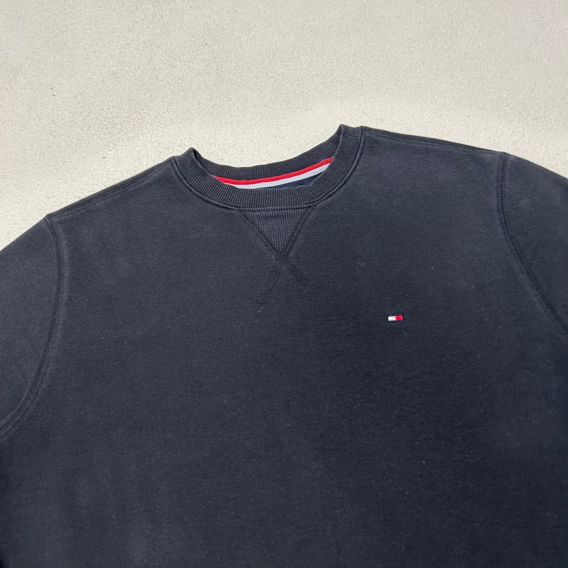 Tommy Hilfiger Black Sweatshirt 상품이미지5